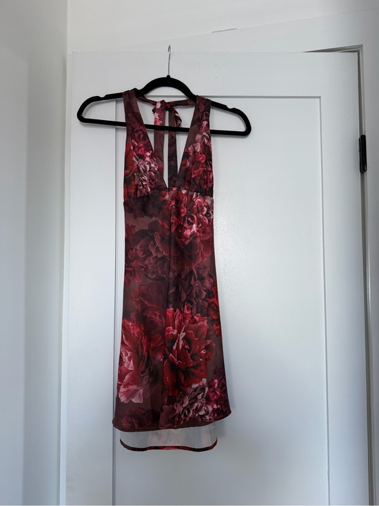Meshki Dresses & Skirts - Meshki Burgundy and Red Floral Mini Dress